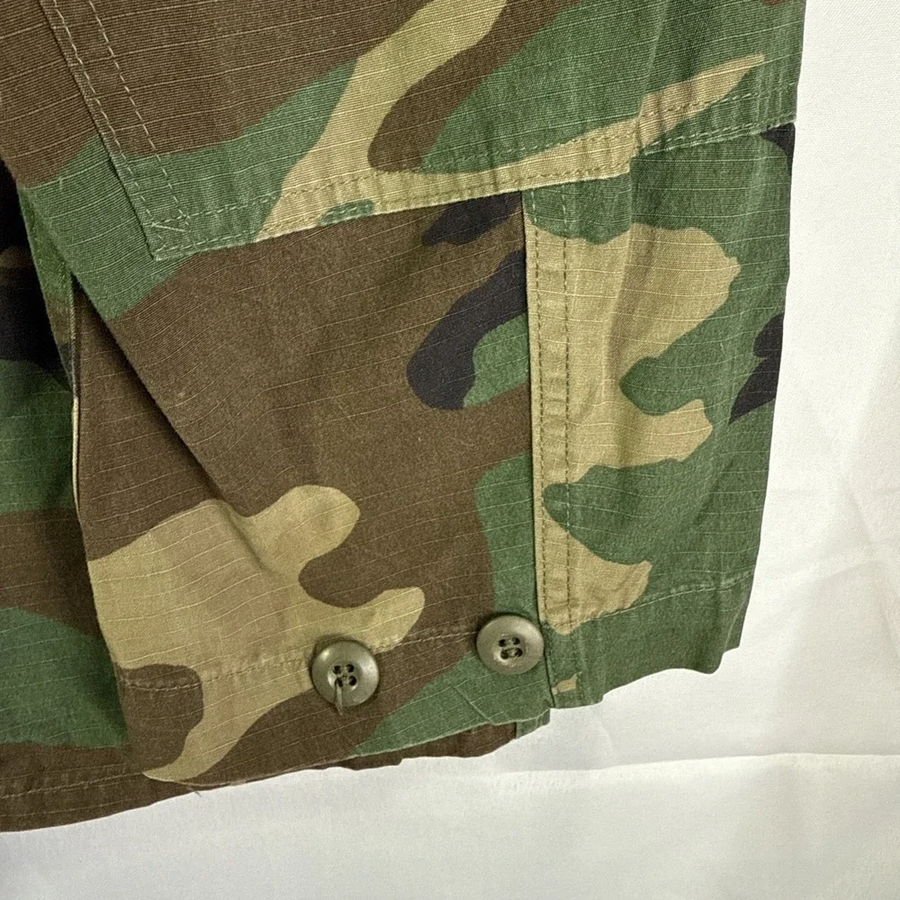 Vintage US Army Jacket Mens Medium Short Woodland Camo BDU Combat Field 90s